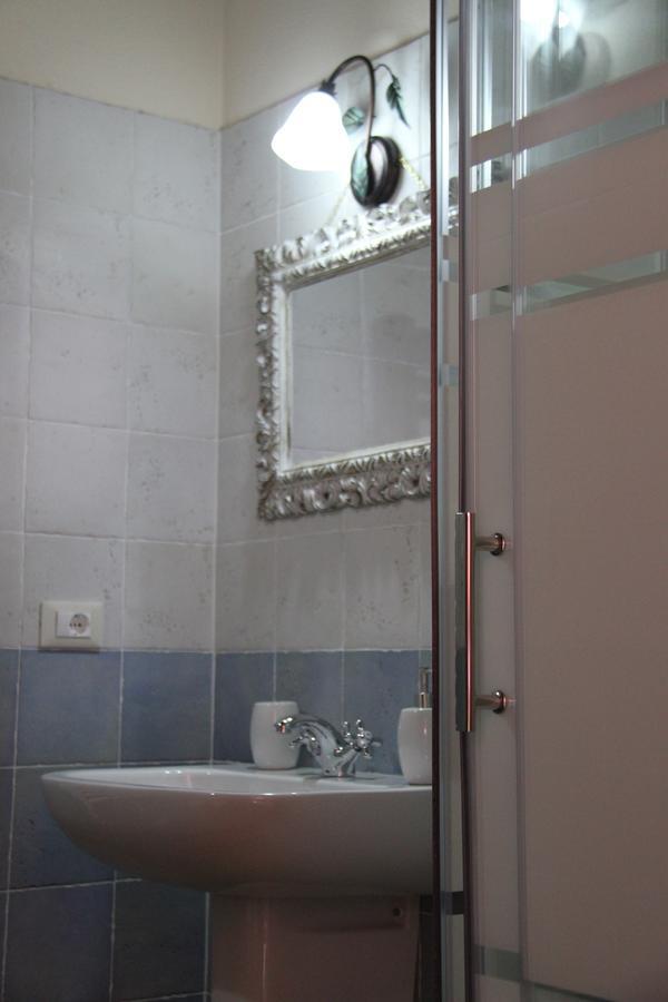 B&B Maison La Coccola Пескьера-дель-Гарда Экстерьер фото
