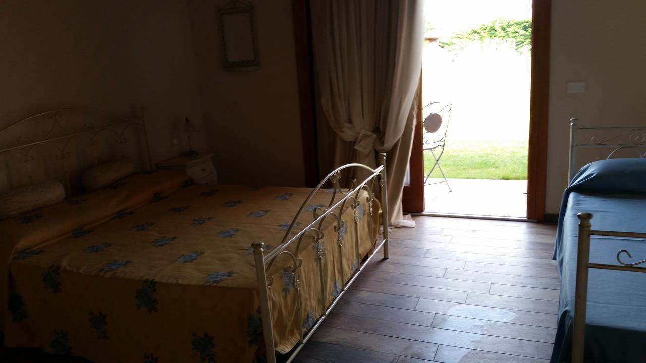 B&B Maison La Coccola Пескьера-дель-Гарда Экстерьер фото